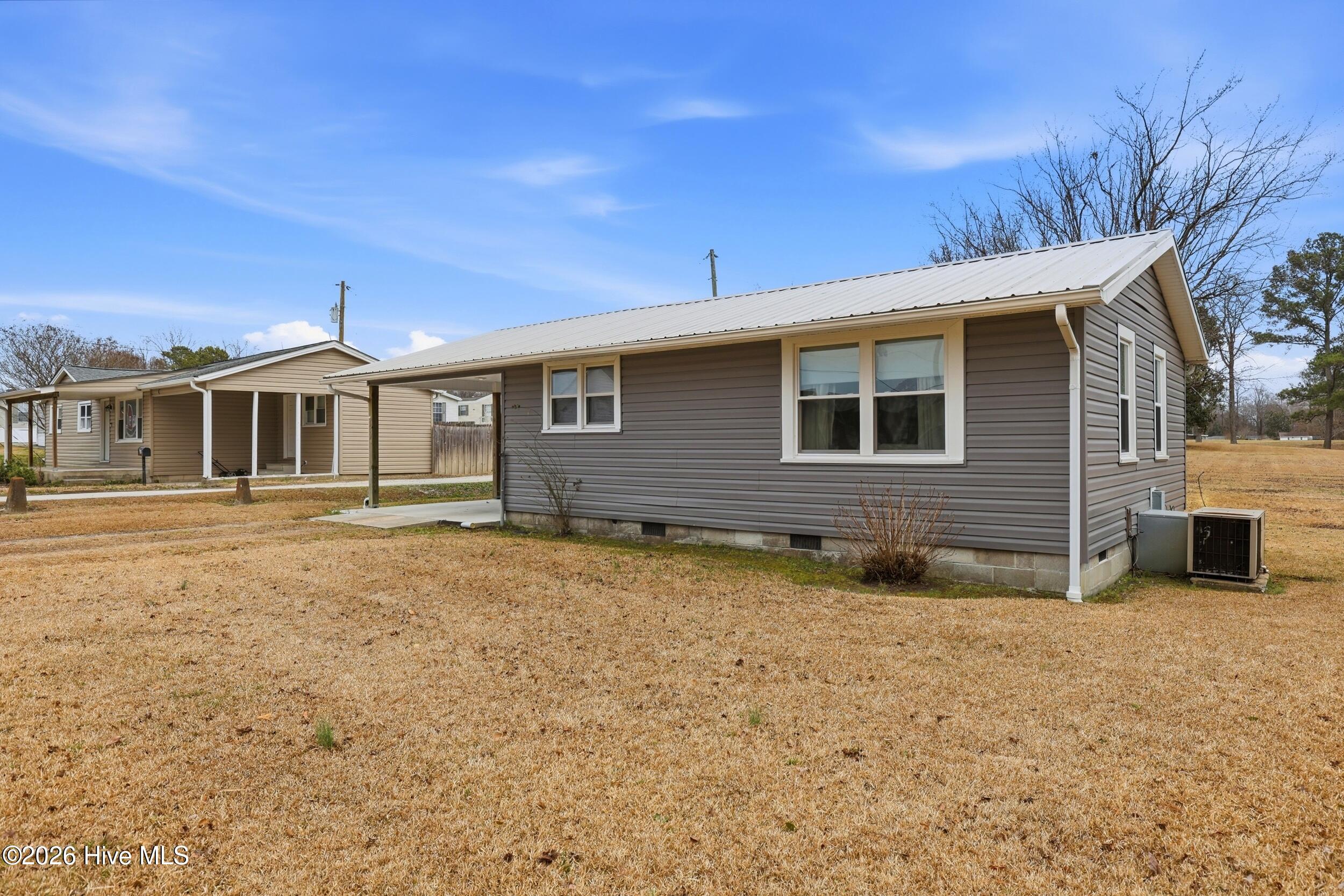 641 Haws Run Road Jacksonville, NC 28540 - Photo 52 of 83 2_637_haws_run_rd_002