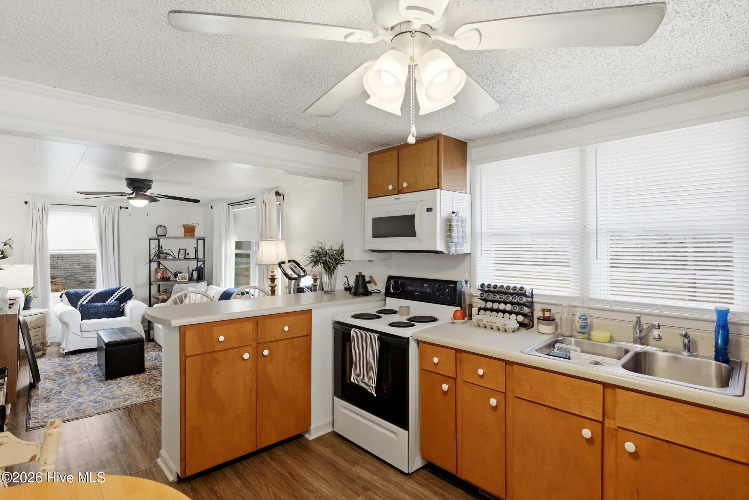 641 Haws Run Road Jacksonville, NC 28540 - Photo 61 of 83 11_637_haws_run_rd_011