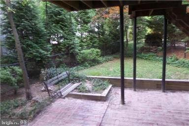 4022 25th Road North Arlington, VA 22207 - Photo 9 of 12 Fenced back yard