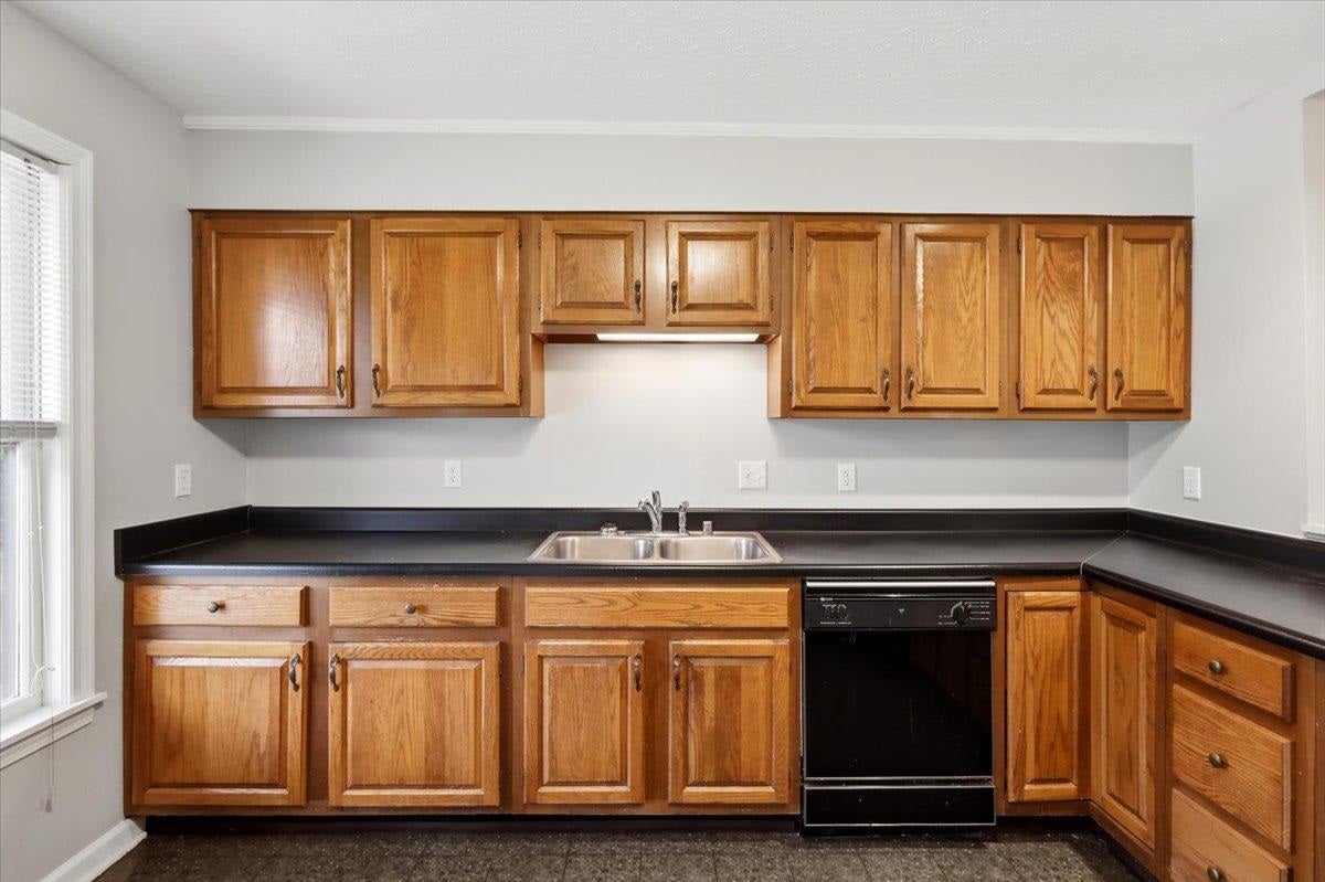 3215 Smallhouse Road Bowling Green, KY 42104 - Photo 17 of 41 Gallery Image 17