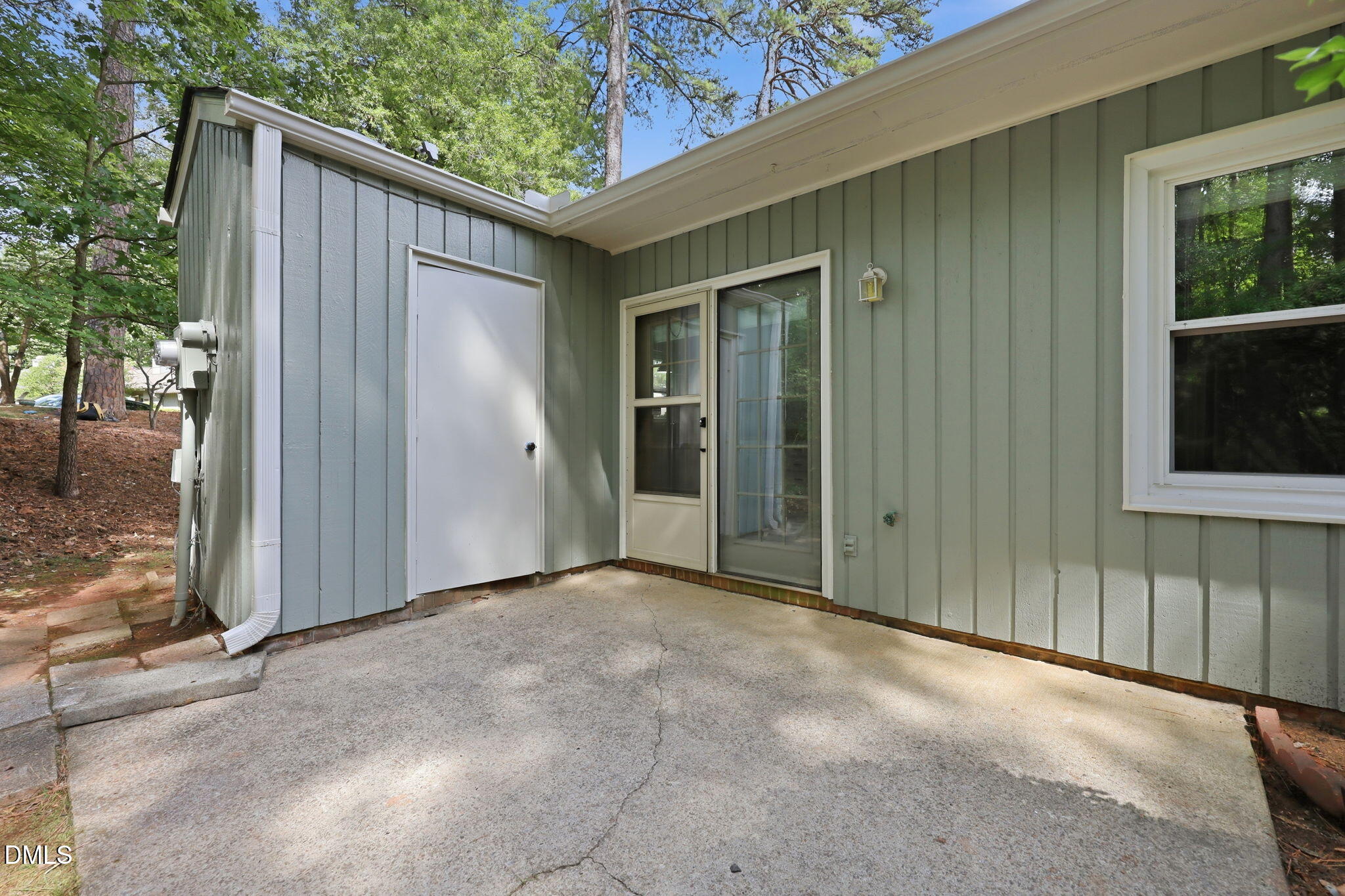 8015 Brown Bark Place Raleigh, NC 27615 - Photo 19 of 26 IMG_1116
