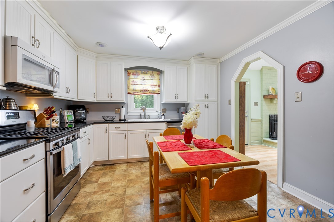 4310 Courthouse Road Prince George, VA 23875 - Photo 12 of 33