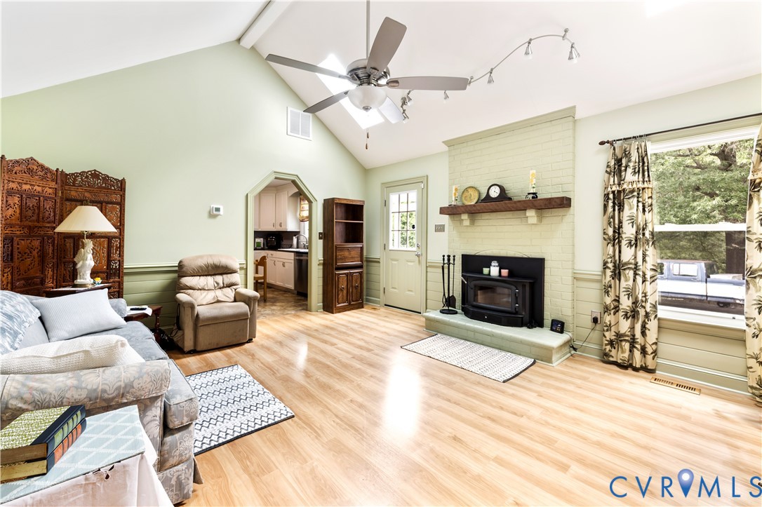 4310 Courthouse Road Prince George, VA 23875 - Photo 15 of 33