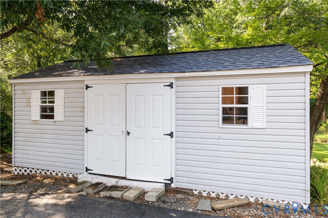 4310 Courthouse Road Prince George, VA 23875 - Photo 31 of 33