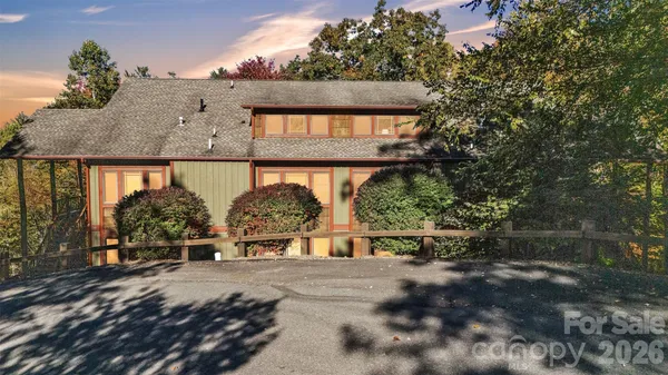 $599,999 | 89 Springhouse Drive, Unit A4, Elk Park, NC 28622