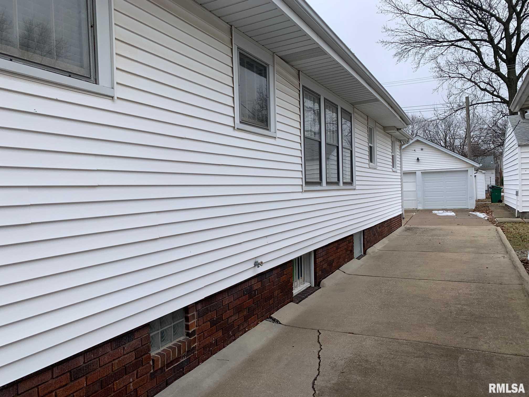 2132 North 5th Street Springfield, IL 62702 - Photo 21 of 27