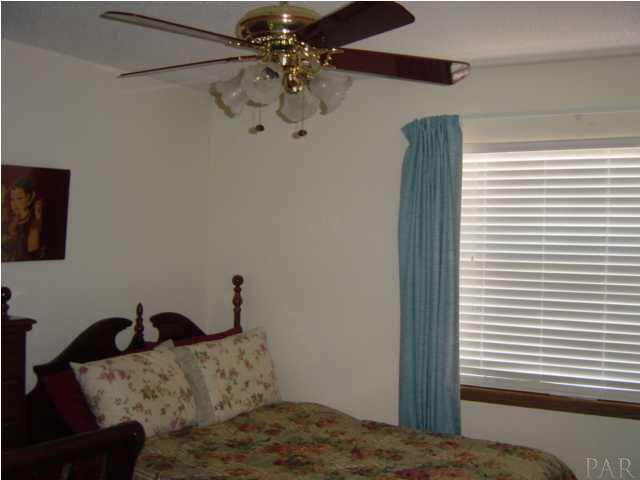1054 Stillbrook Road Pensacola, FL 32514 - Photo 6 of 24 SECOND LARGE BEDROOM ACROSS THE HALL