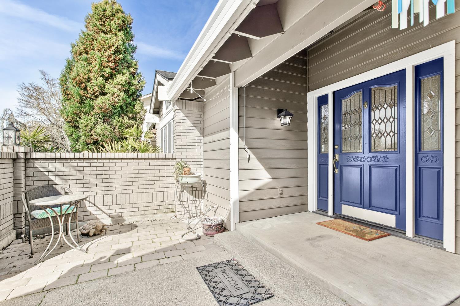 1224 Glenbrook Way Modesto, CA 95355 - Photo 6 of 49 a backyard of a house with seating space