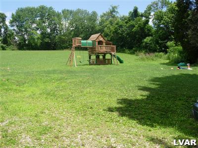 345 Henry Road Nazareth, PA 18064 - Photo 6 of 9