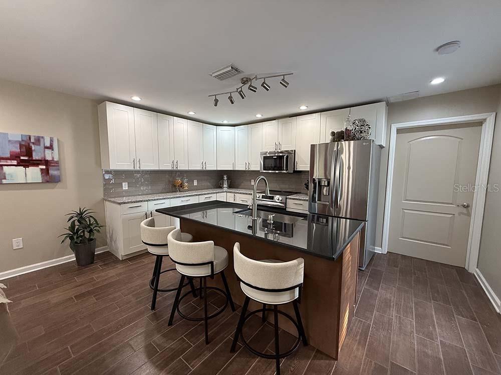 4102 North Howard Avenue Tampa, FL 33607 - Photo 12 of 30