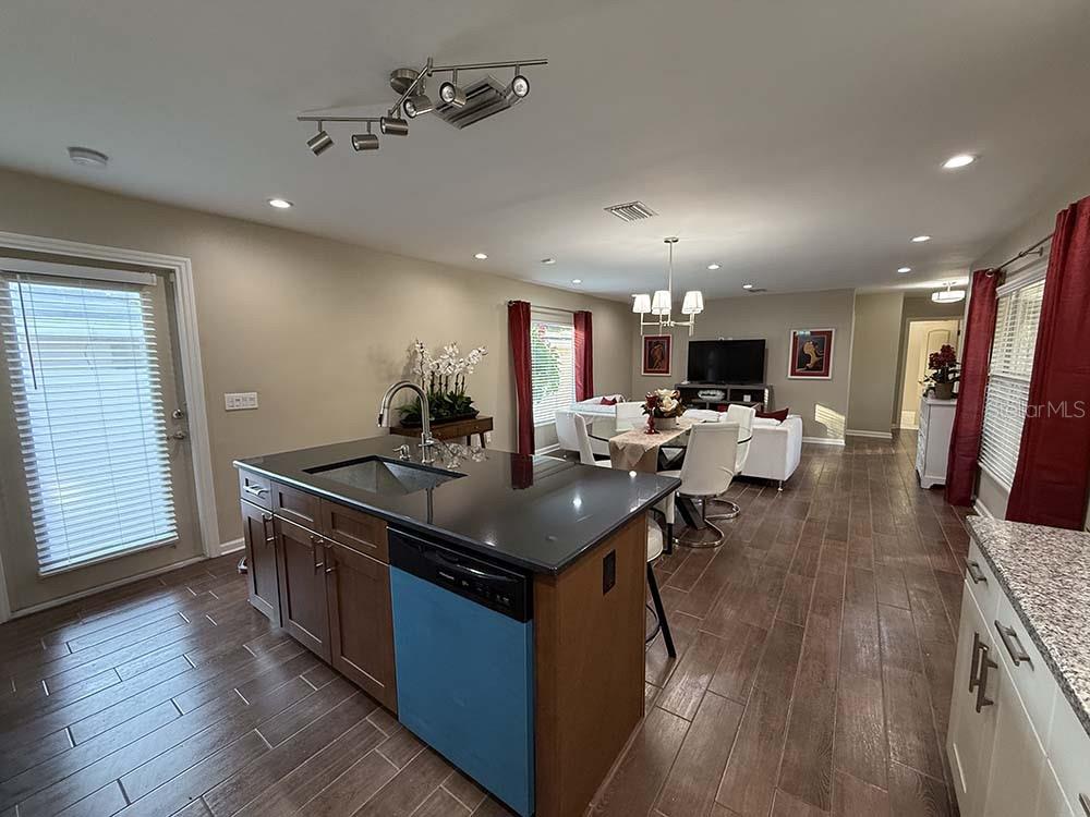 4102 North Howard Avenue Tampa, FL 33607 - Photo 13 of 30