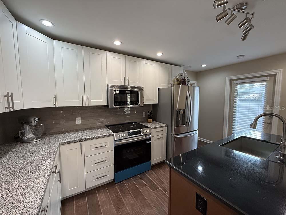 4102 North Howard Avenue Tampa, FL 33607 - Photo 14 of 30