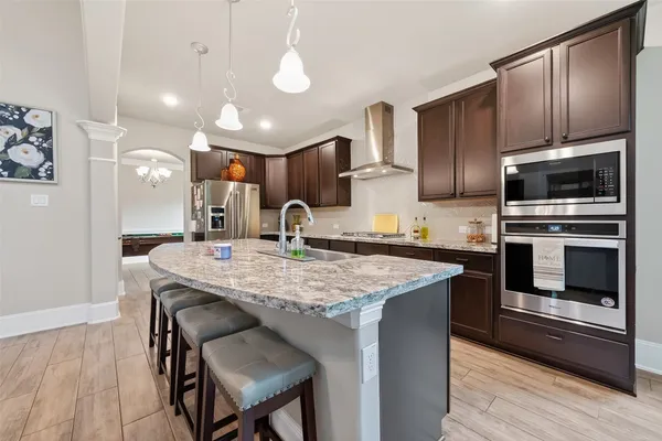 $659,900 | 457 Auburn Pines Drive, Montgomery, TX 77316