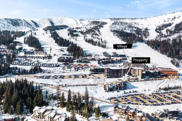 $6,000,000 | 99 Village Lane, Sandpoint, ID 83864