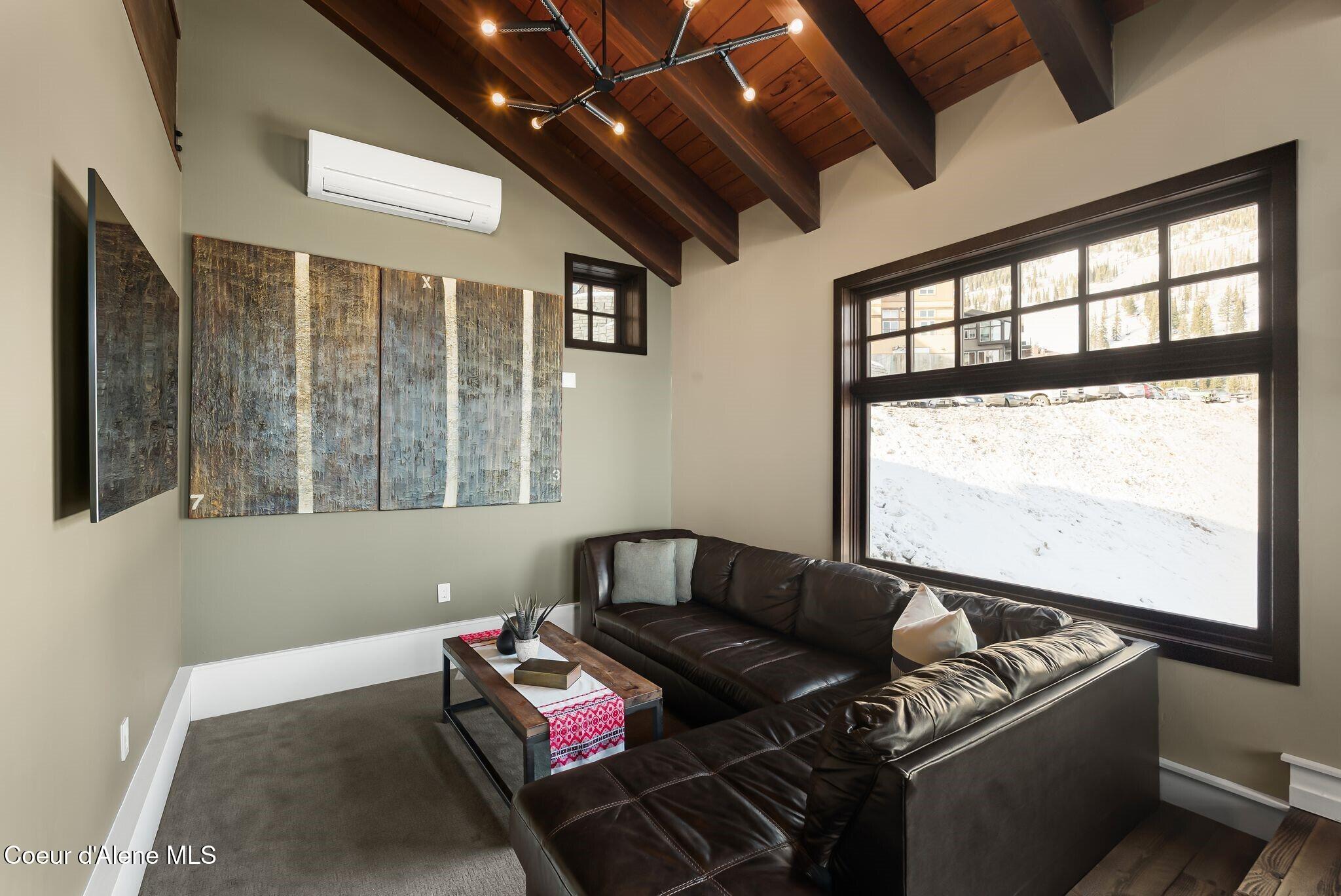 99 Village Lane Sandpoint, ID 83864 - Photo 21 of 60 Main Floor Living Space