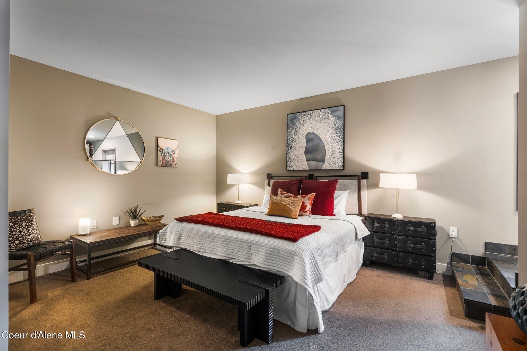 99 Village Lane Sandpoint, ID 83864 - Photo 34 of 60 Lower Level 1 Bedroom Suite