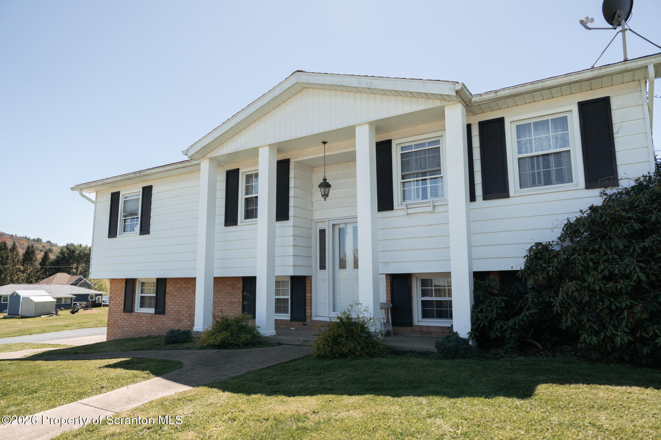 14 Evans Street Shavertown, PA 18708 - Photo 2 of 34 A7408814