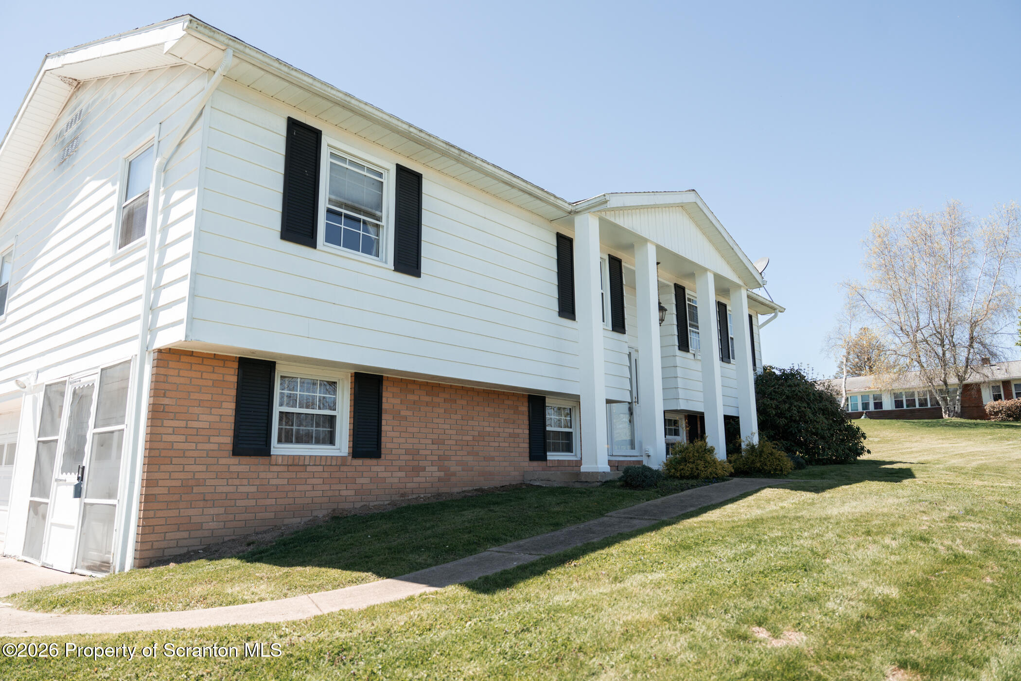 14 Evans Street Shavertown, PA 18708 - Photo 4 of 34 A7408819