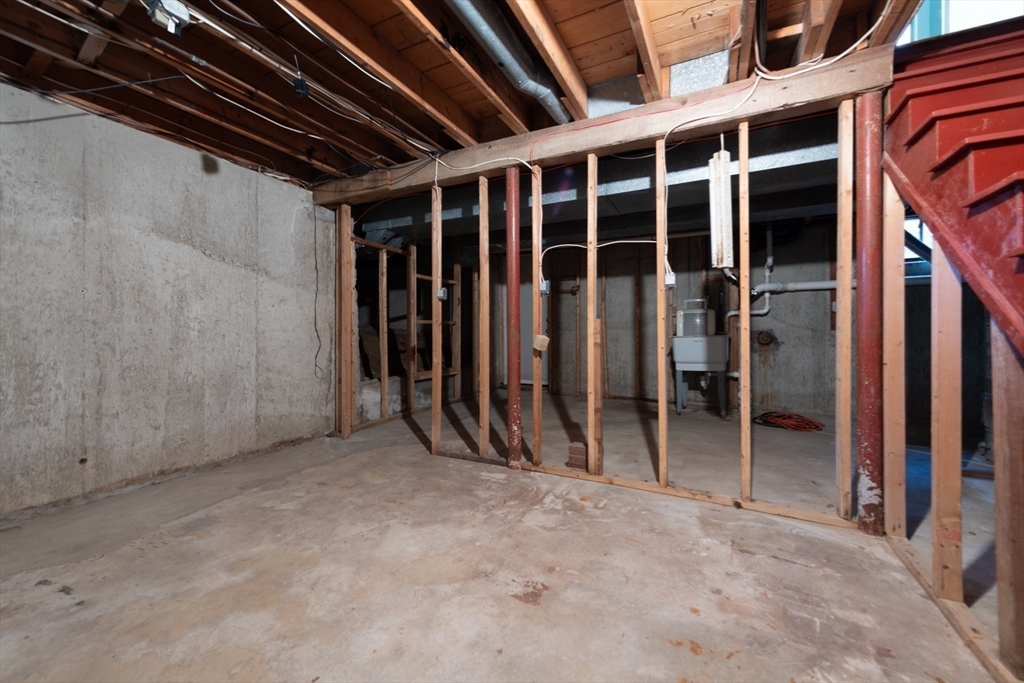 108 Larson Road Stoughton, MA 02072 - Photo 31 of 37 Gallery Image 31