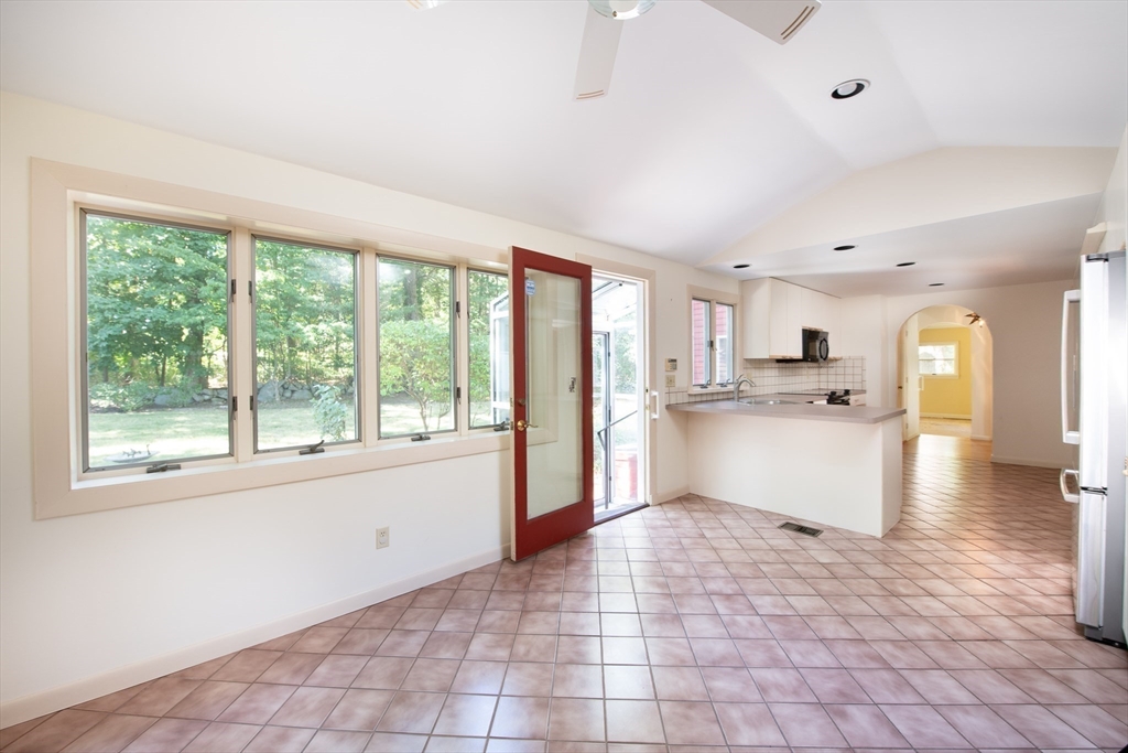 108 Larson Road Stoughton, MA 02072 - Photo 8 of 37 Gallery Image 8