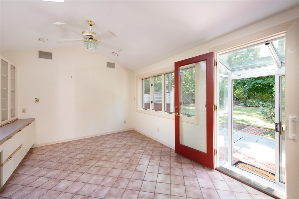 108 Larson Road Stoughton, MA 02072 - Photo 10 of 37 Gallery Image 10