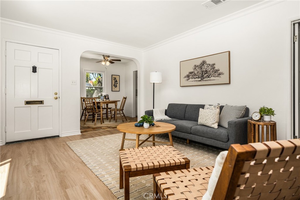 1842 North Greenbrier Road Long Beach, CA 90815 - Photo 14 of 47