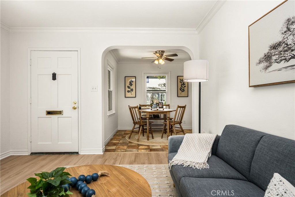 1842 North Greenbrier Road Long Beach, CA 90815 - Photo 17 of 47