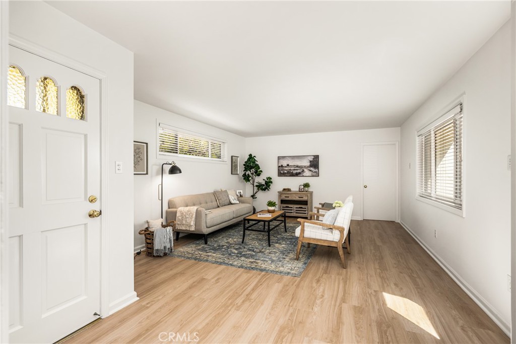 1842 North Greenbrier Road Long Beach, CA 90815 - Photo 20 of 47