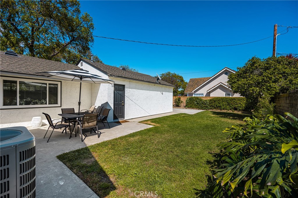 1842 North Greenbrier Road Long Beach, CA 90815 - Photo 44 of 47
