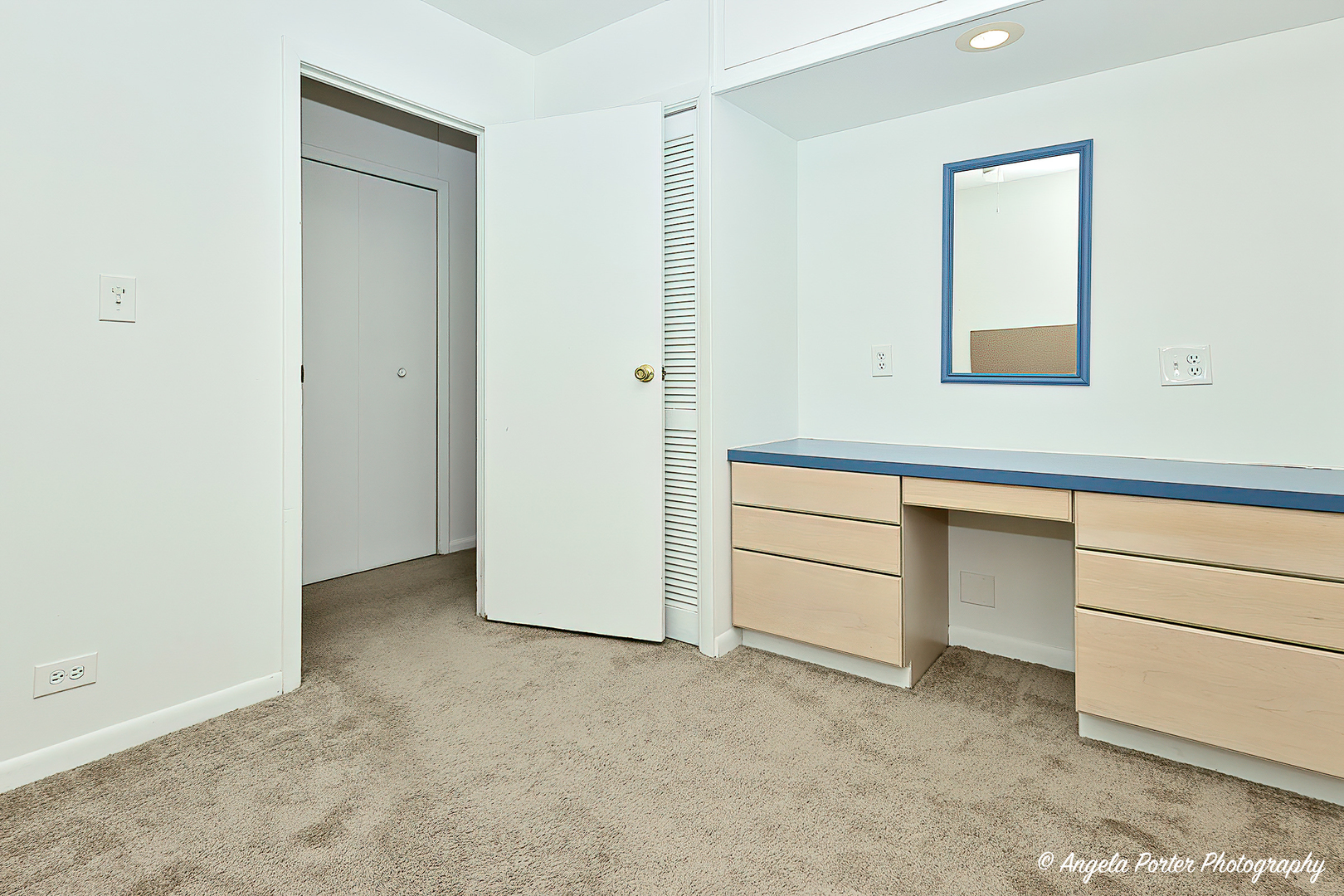 129 Glendale Road Buffalo Grove, IL 60089 - Photo 17 of 29 Gallery Image 17
