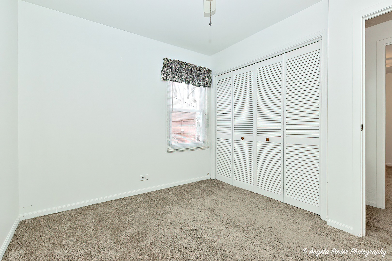 129 Glendale Road Buffalo Grove, IL 60089 - Photo 19 of 29 Gallery Image 19
