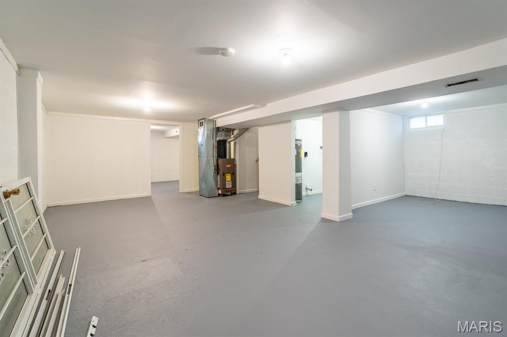 1735 Rhodes Street Madison, IL 62060 - Photo 27 of 33