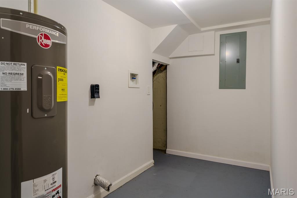 1735 Rhodes Street Madison, IL 62060 - Photo 29 of 33