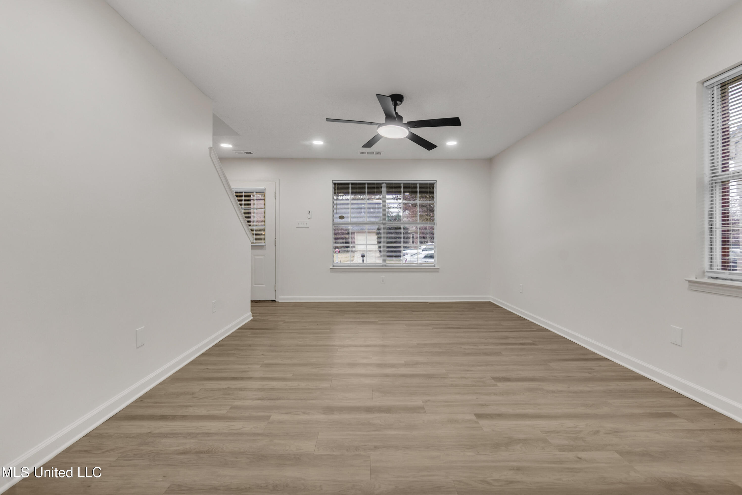 9762 Riggan Drive Olive Branch, MS 38654 - Photo 5 of 27 5-DSC00646