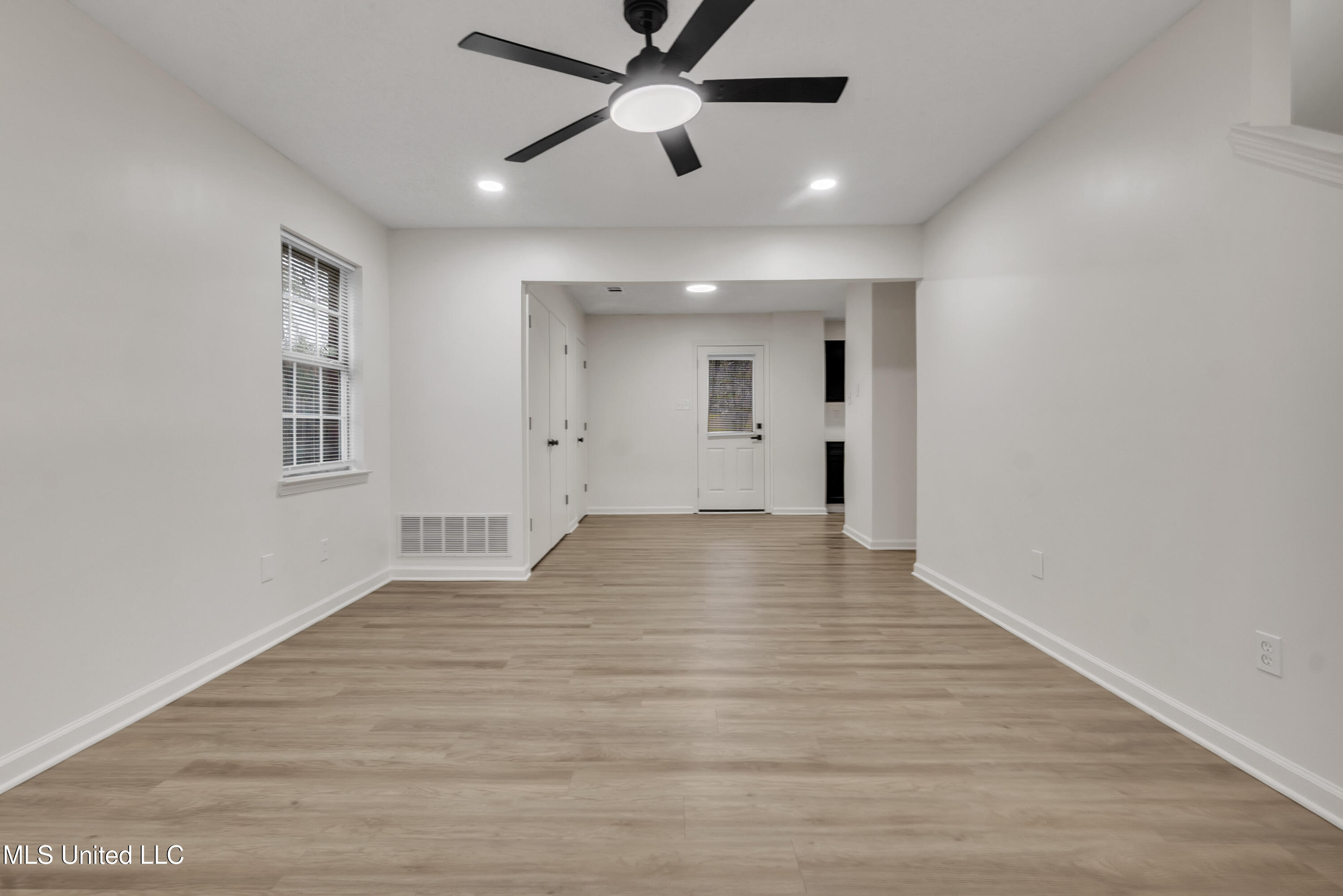 9762 Riggan Drive Olive Branch, MS 38654 - Photo 6 of 27 6-DSC00667