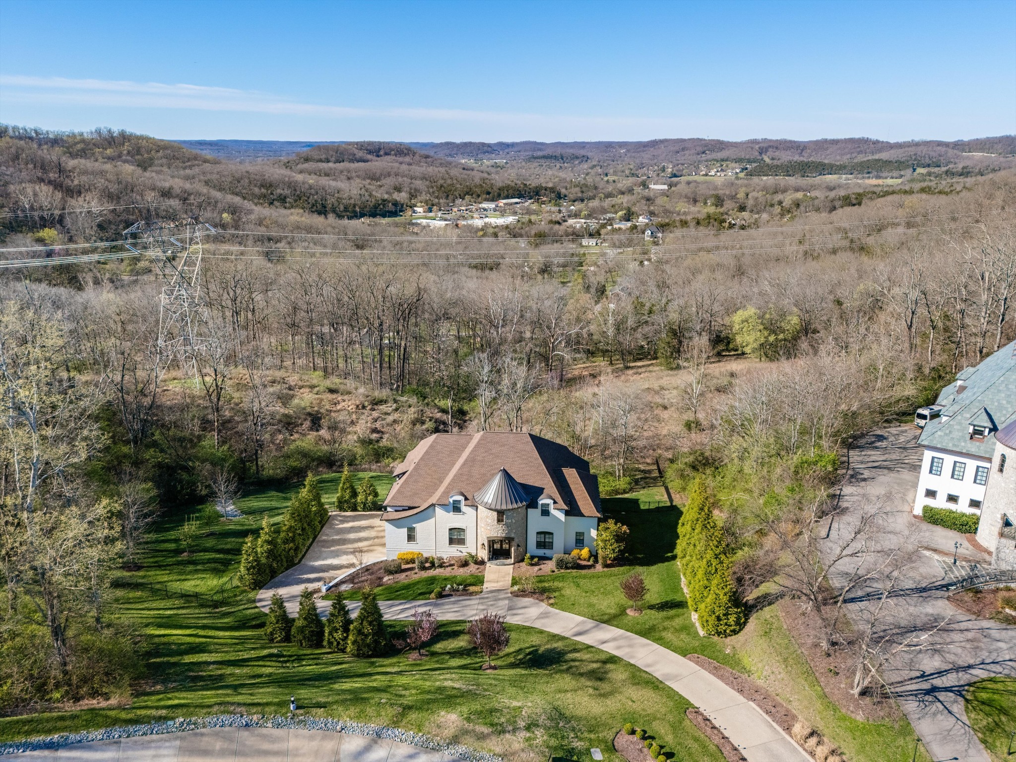 514 Legends Ridge Court Franklin, TN 37069 - Photo 7 of 87 Gallery Image 7