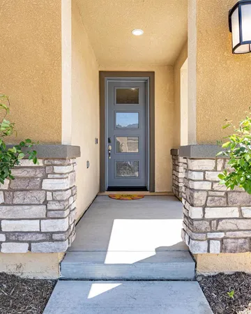 $4,695 | 6563 West Tobey Avenue, Fresno, CA 93727