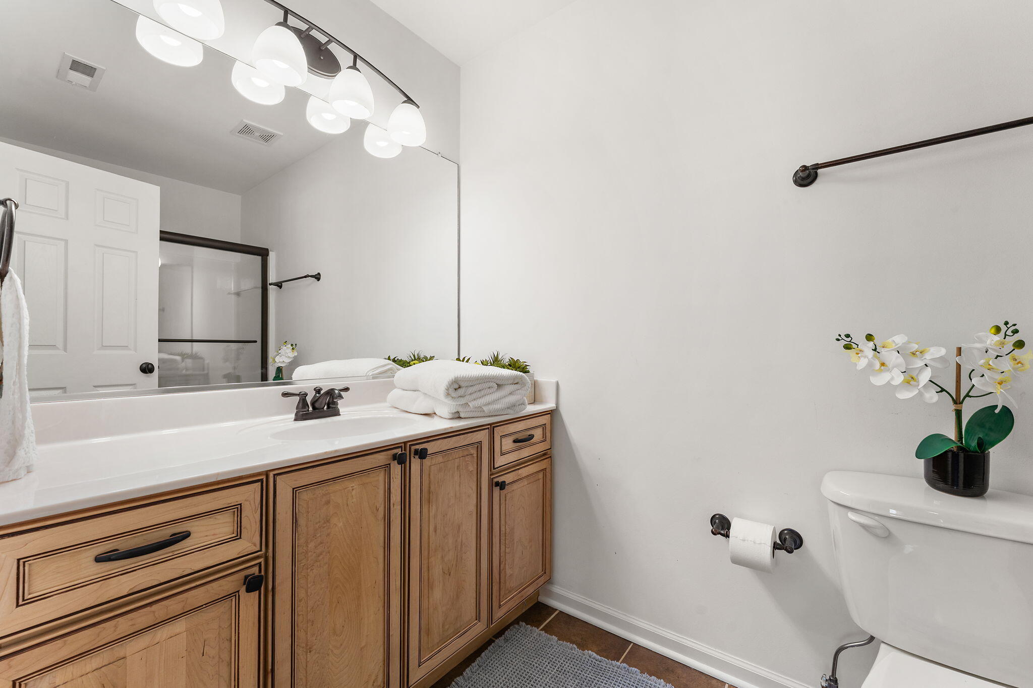 2335 Legend Circle Chesterton, IN 46304 - Photo 23 of 33 a bathroom with a sink and a mirror