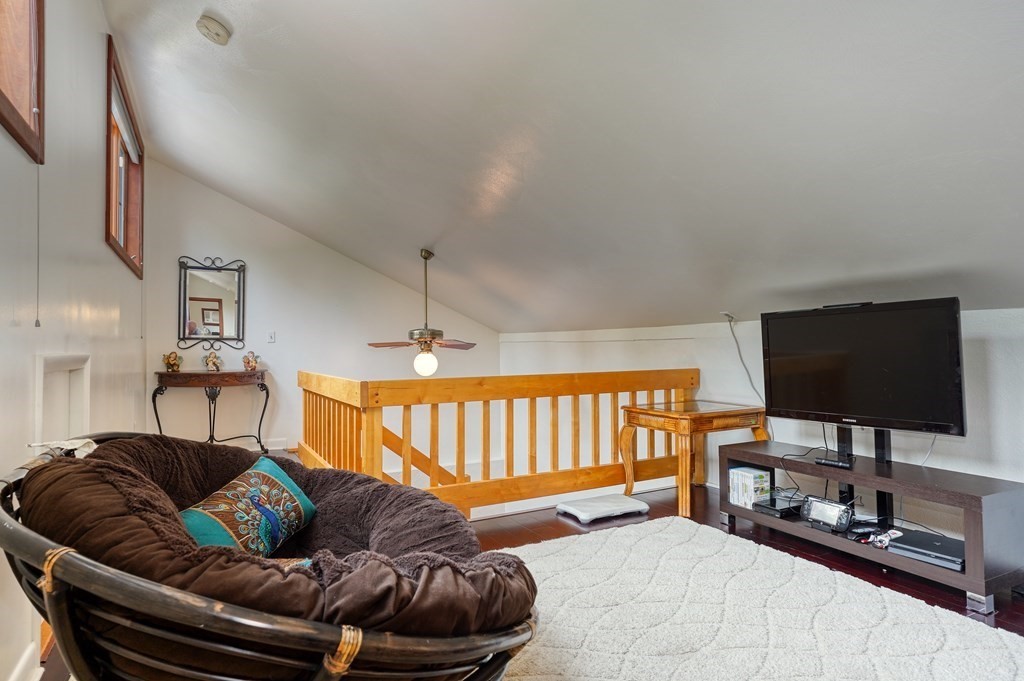 281 Littleton County Road Harvard, MA 01451 - Photo 33 of 42 Gallery Image 33