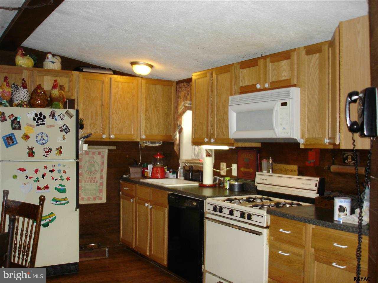315 Mengus Mill Road, Unit G Littlestown, PA 17340 - Photo 13 of 30