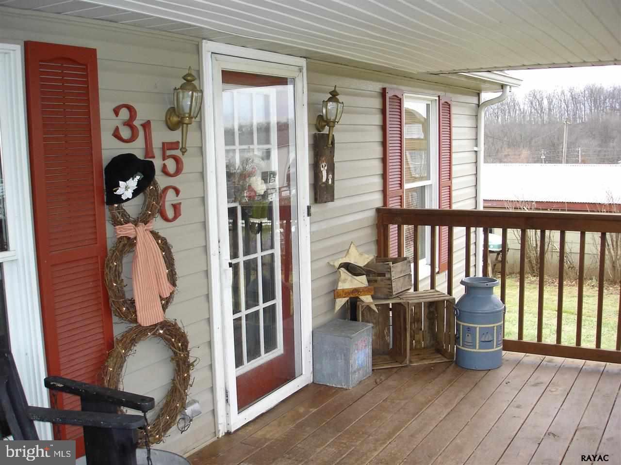 315 Mengus Mill Road, Unit G Littlestown, PA 17340 - Photo 3 of 30