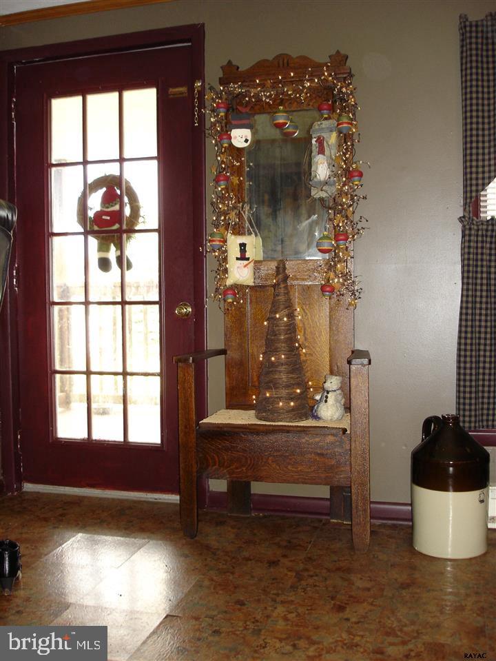 315 Mengus Mill Road, Unit G Littlestown, PA 17340 - Photo 4 of 30