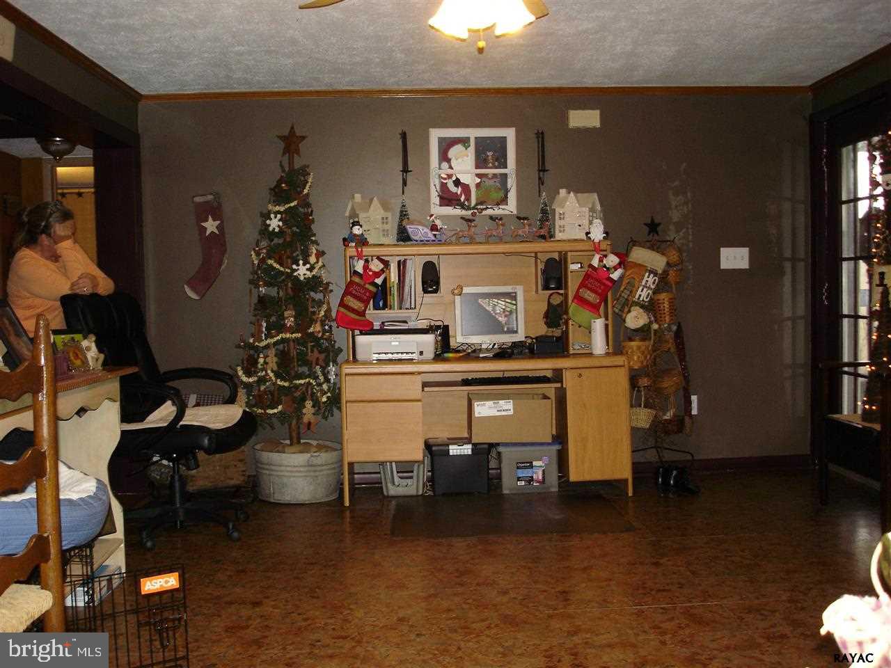 315 Mengus Mill Road, Unit G Littlestown, PA 17340 - Photo 5 of 30