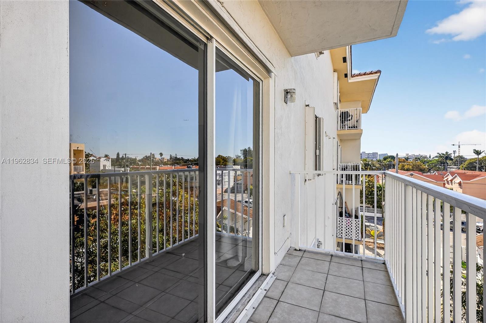 134 Southwest 7th Avenue, Unit 404 Miami, FL 33130 - Photo 18 of 31