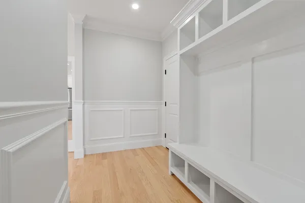 a view of an empty walk in closet