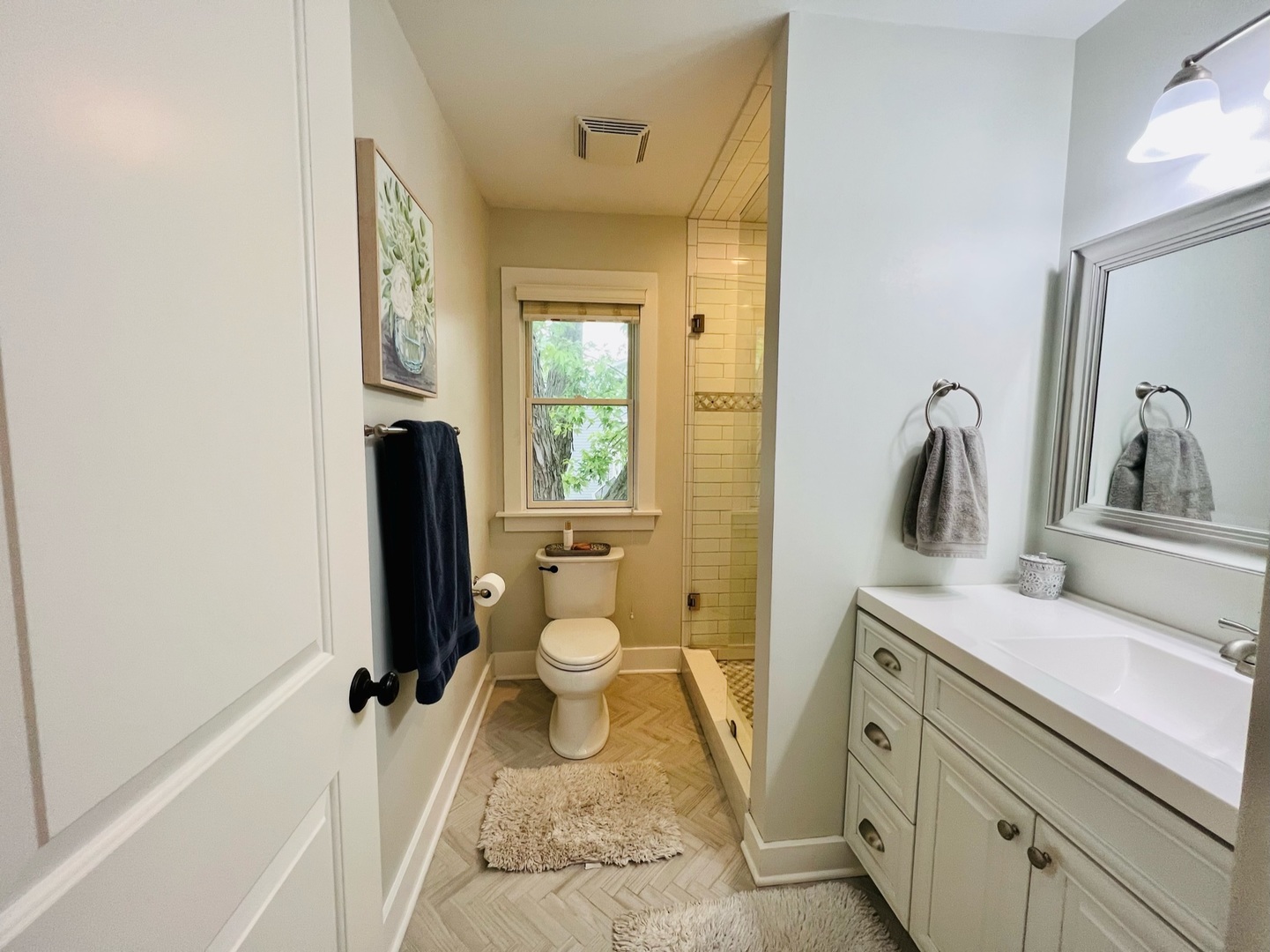 1105 Harrison Street Park Ridge, IL 60068 - Photo 13 of 29 a bathroom with a sink toilet and shower