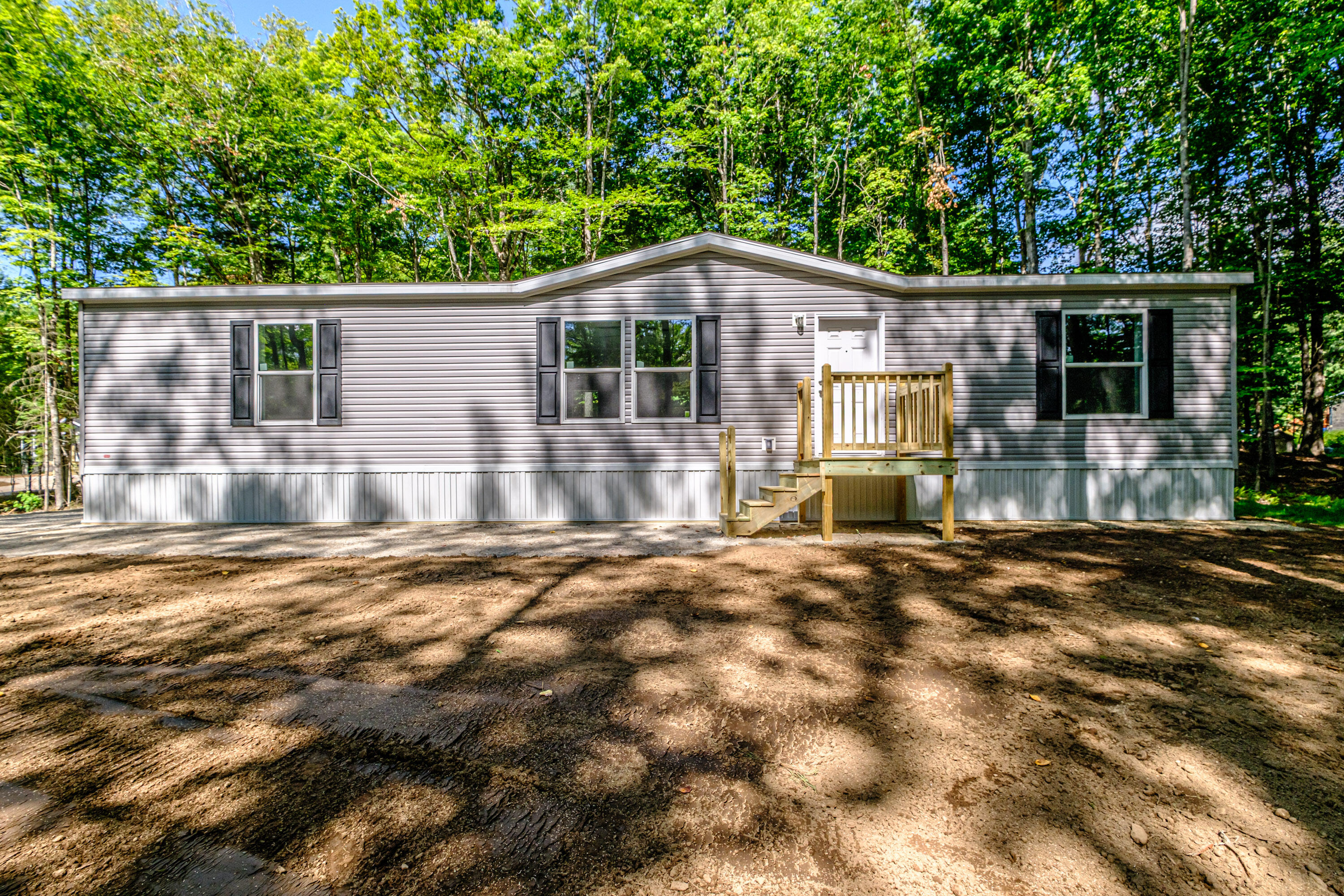 27 Sumner Road West Paris, ME 04289 - Photo 3 of 42 20260824gp-62002