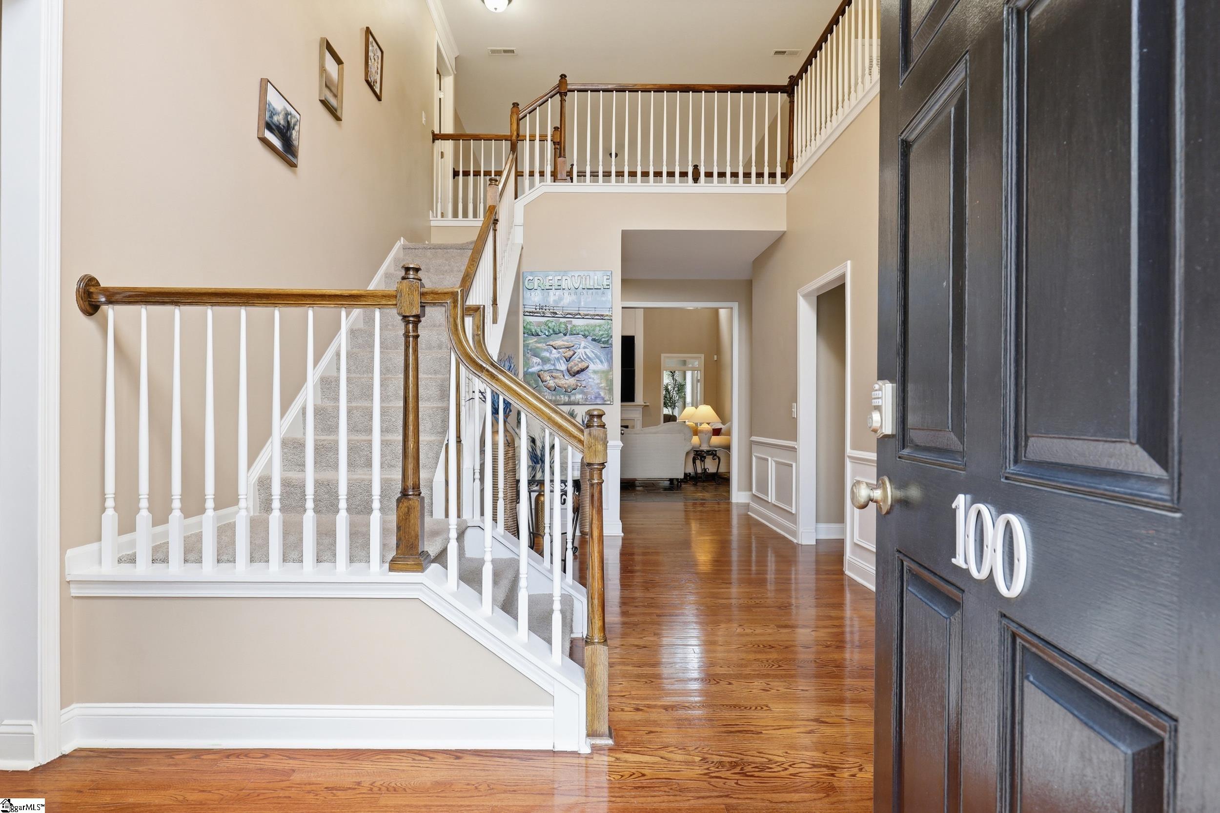 100 Yorkswell Lane Greenville, SC 29607 - Photo 4 of 33
