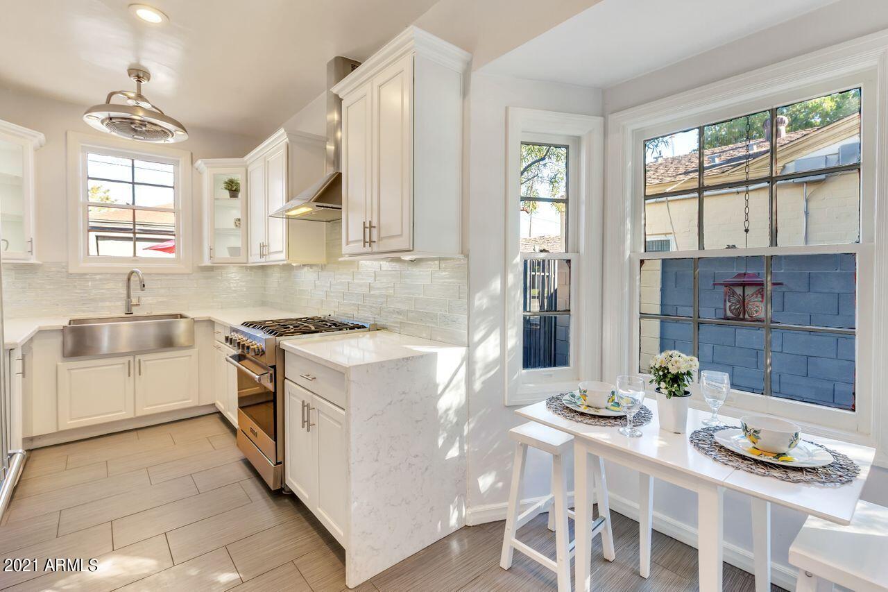 330 East Alvarado Road Phoenix, AZ 85004 - Photo 4 of 39 Kitchen