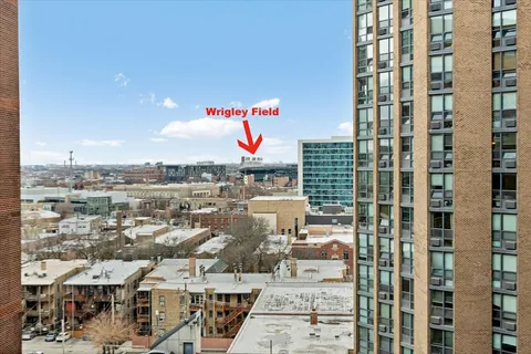 a picture of city view